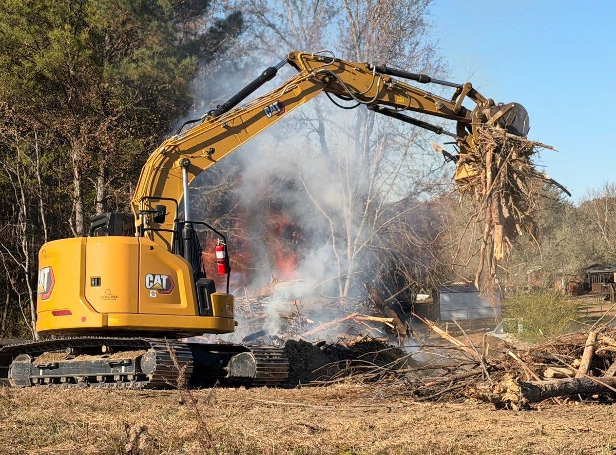 Excavation for Collins Constructors in Fyffe, AL