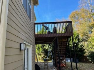 Deck and Fence Staining for U.S Construction & Renovation in Duluth, GA