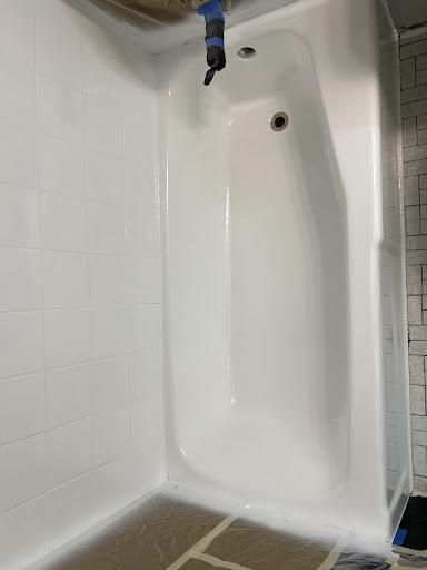 Shower Pan Reglazing for Affordable N.Y.C Bathtub Reglazing  in New York, NY