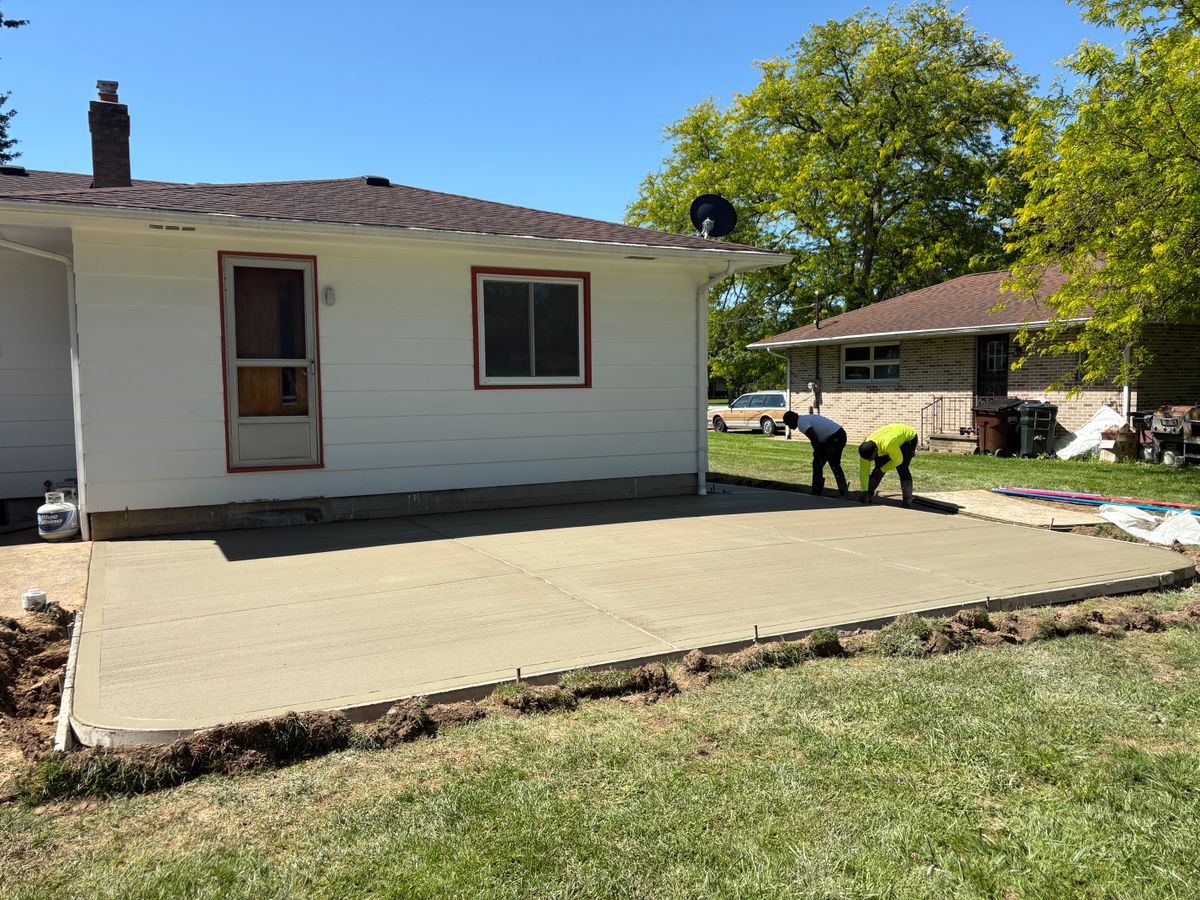Concrete Slab Construction for Concrete Pros, LLC in Lorain, OH