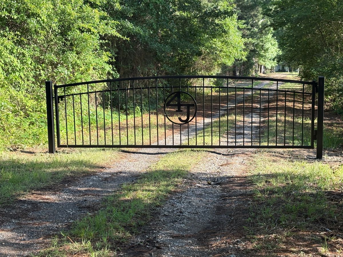 Gate Repair for R & R Metal Works in Tyler, TX