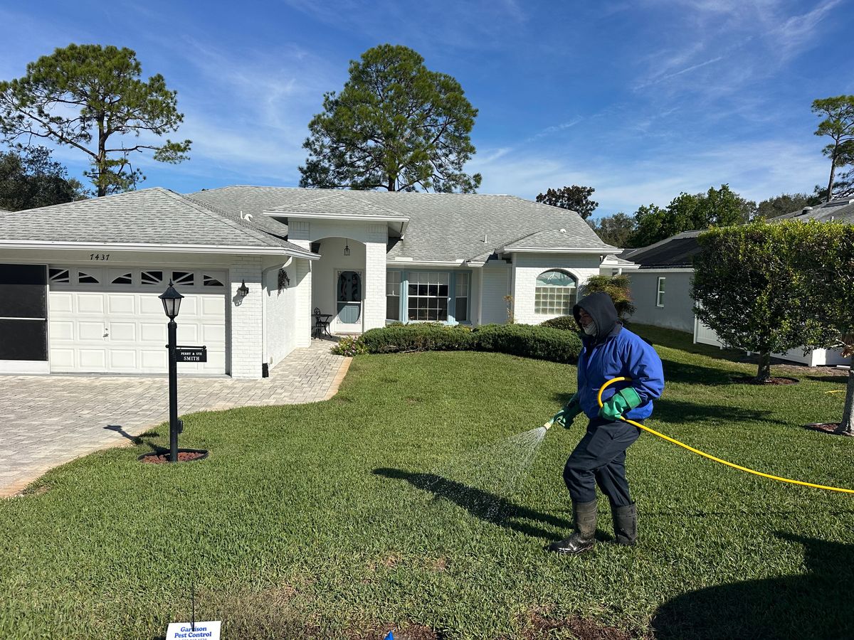 Lawn Spraying for Garrison Pest Control Inc in North Weeki Wachee, FL