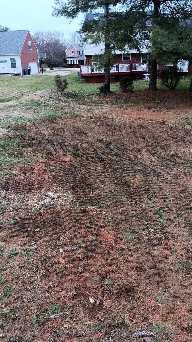 Site Grading for Yates Construction & Excavation in Arrington, Tennessee