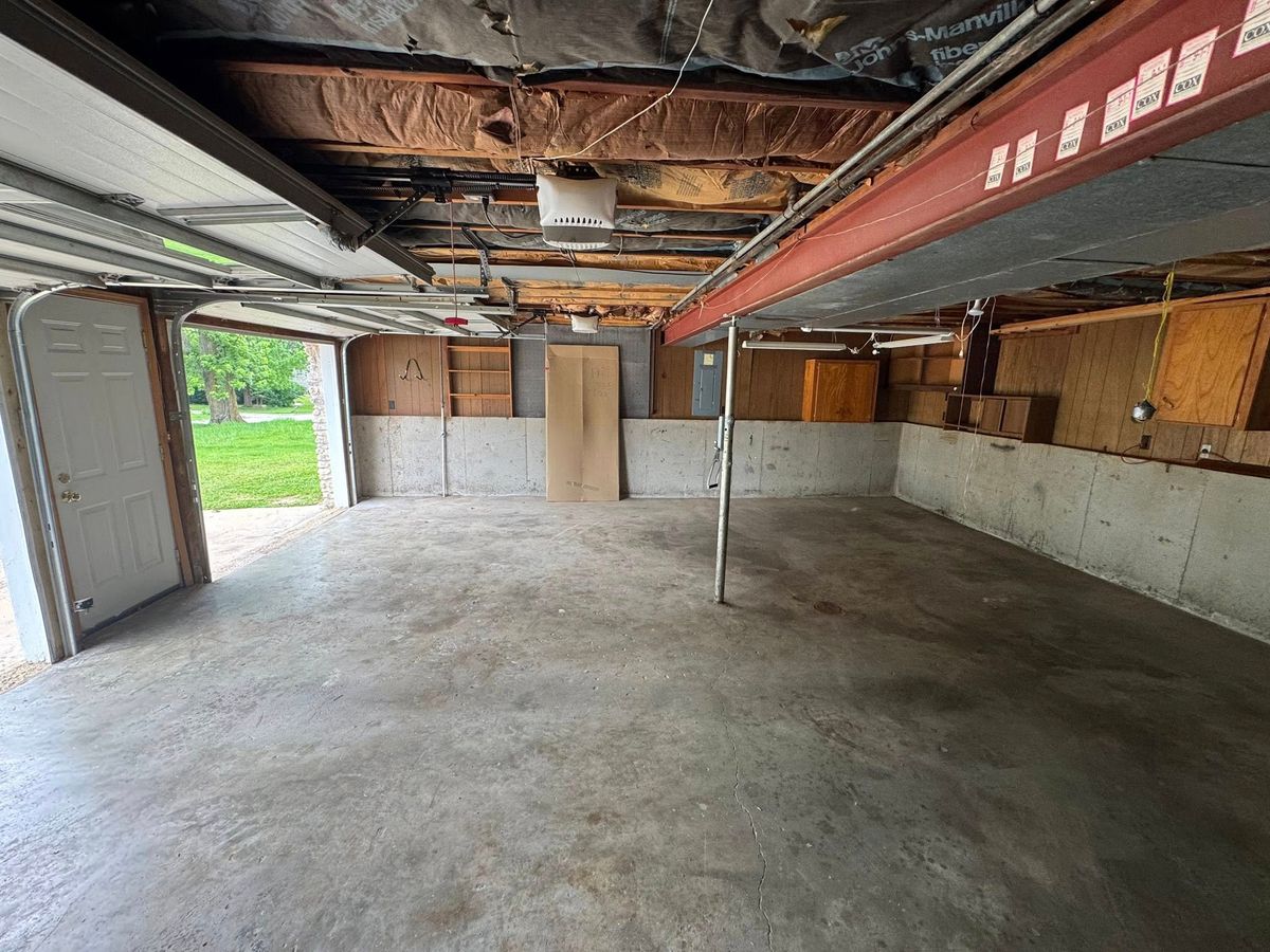 Post-Construction Cleaning for 2 Girls & A Towel in Springfield, MO