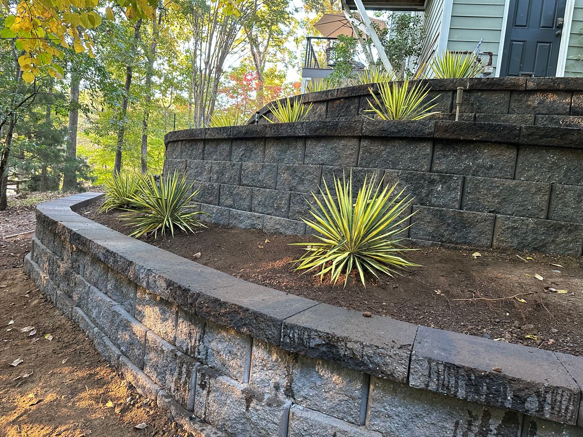 Retaining Walls Construction for Cisco Kid Landscaping Inc. in Lincolnton, NC