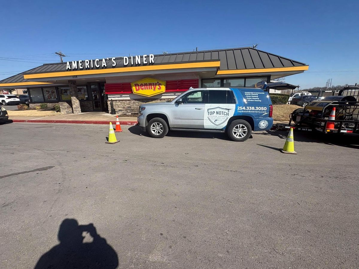 Residential Exterior Cleaning for Top Notch Exterior Cleaning Solutions in Nolanville, TX