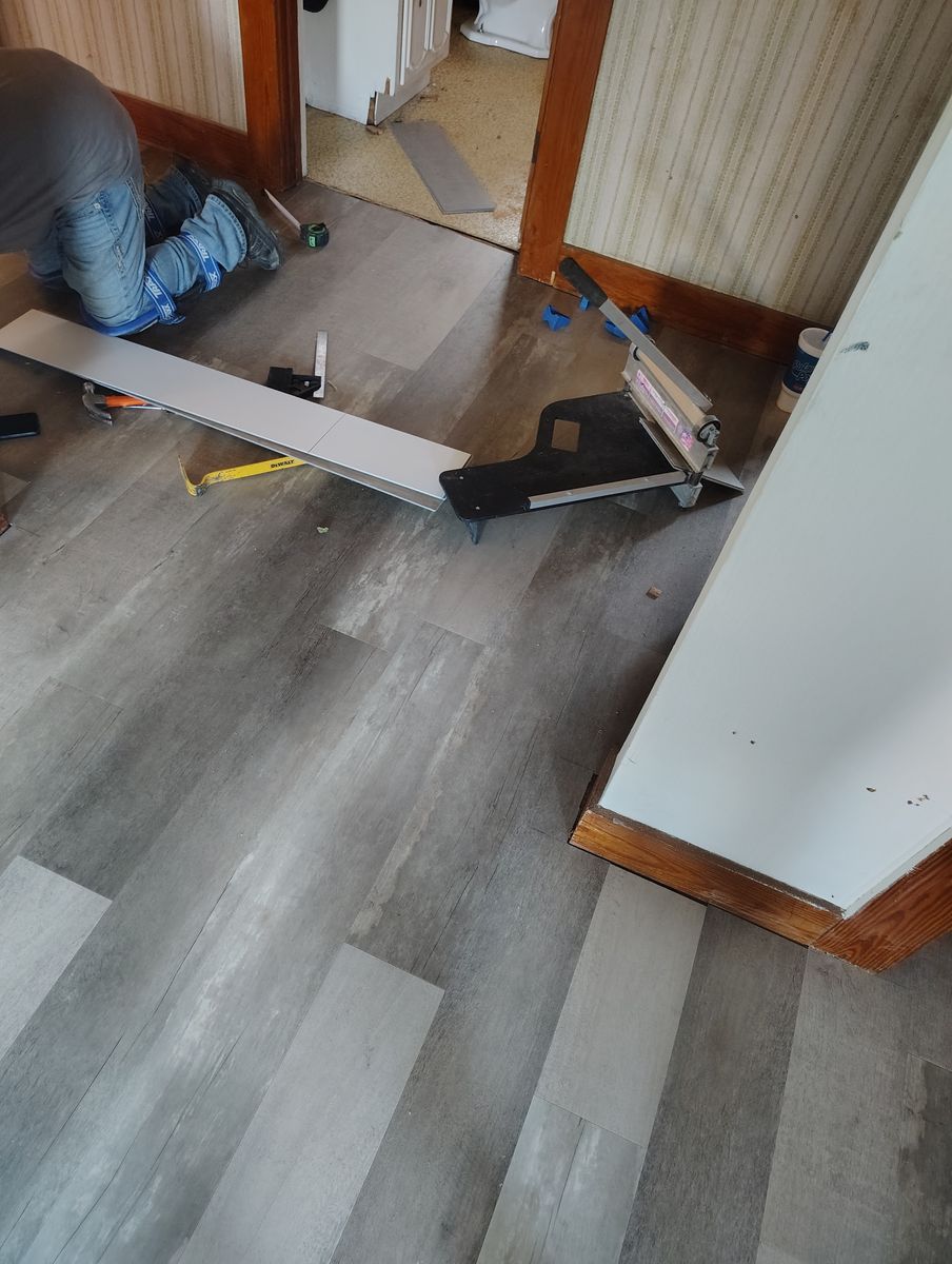 Floor Repair for Ideal Flooring in Glasgow, KY