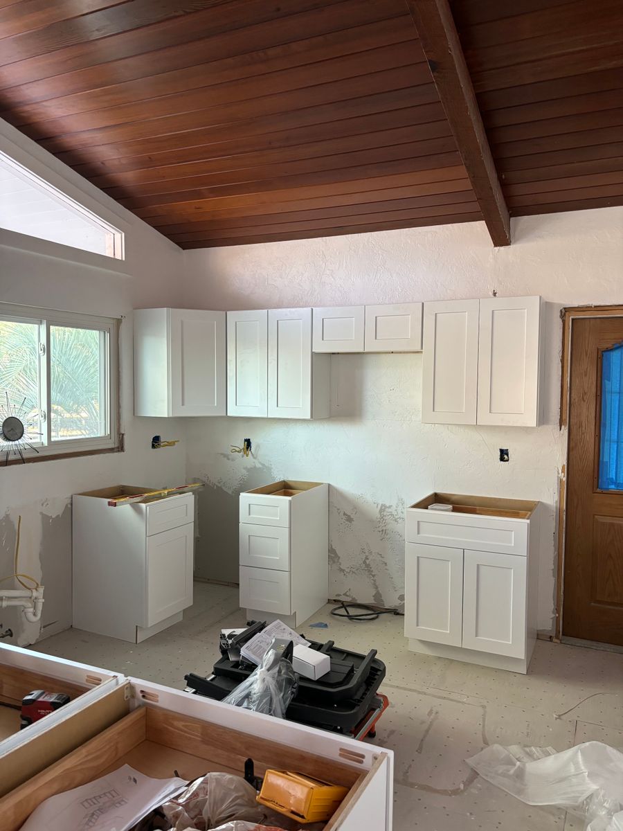 Custom Home Design for Davida Homes LLC in Wesley Chapel, FL