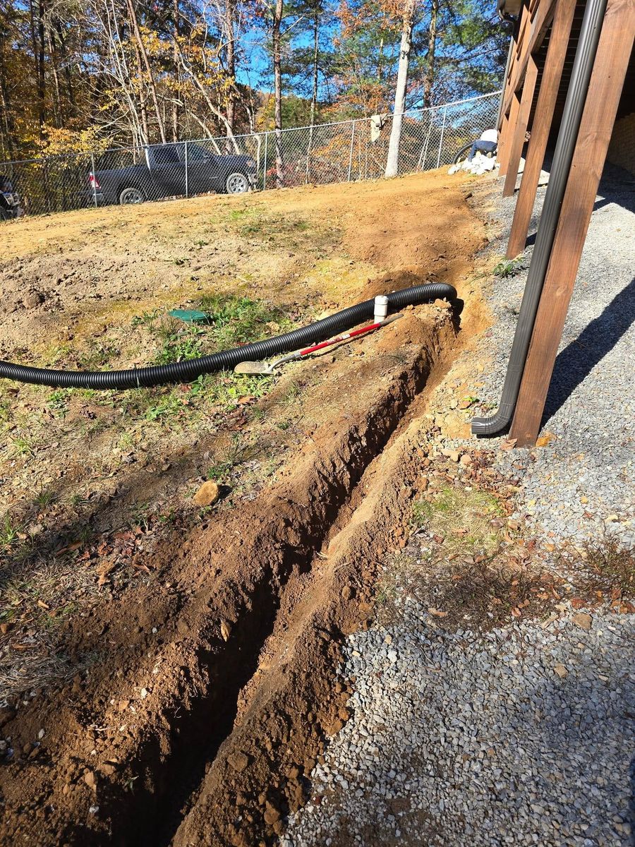 Land Grading for Williams Lawn and Land in Sharps Chapel, TN