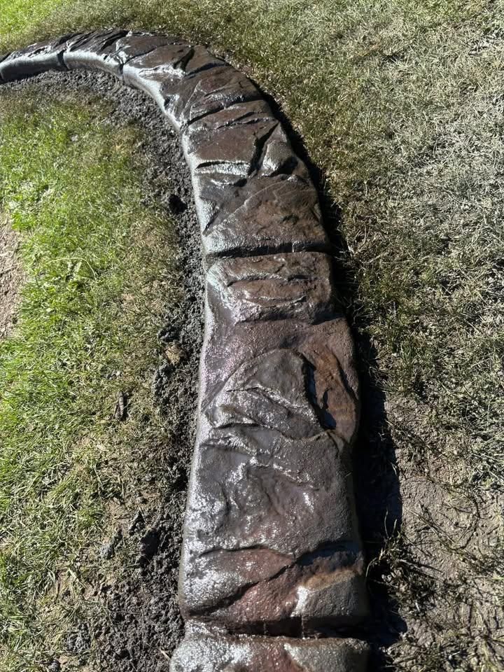 Landscape Curbing for Dust Till Dawn Lawn in London, Kentucky