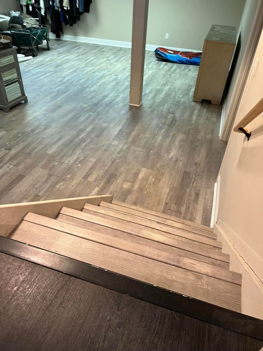 Floor Repair for Dib 896 Flooring in Dearborn Heights, MI