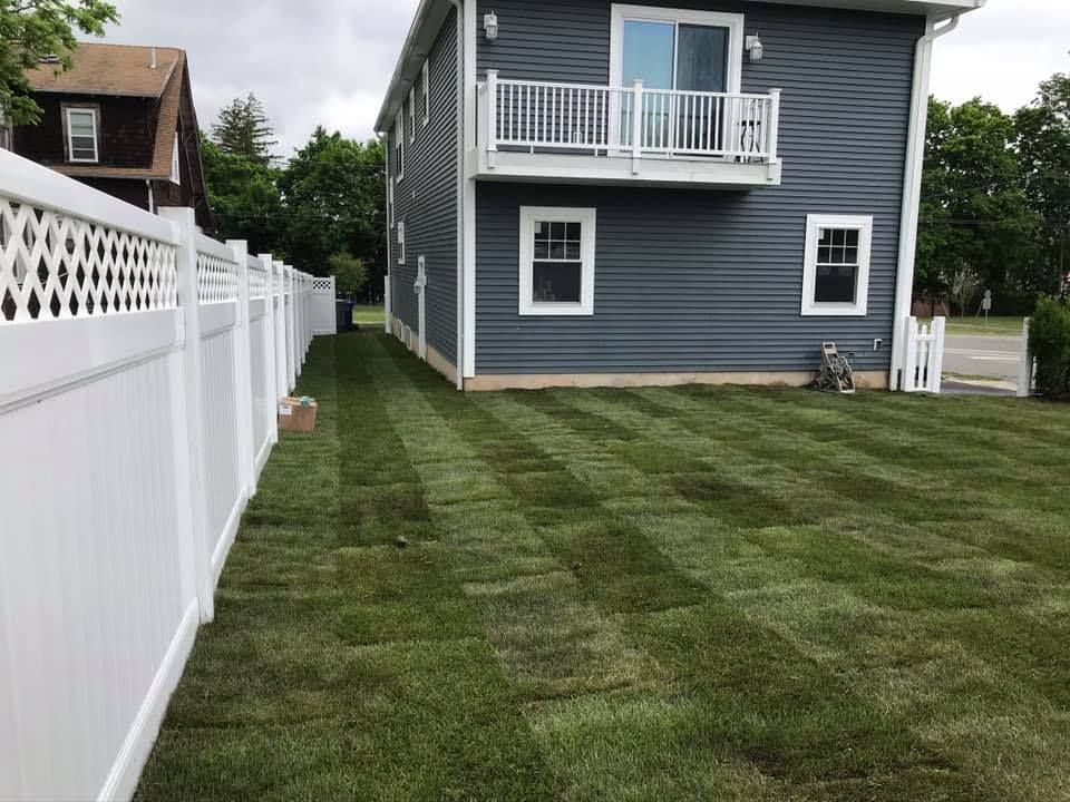 Mulching for LGZ Landscaping LLC in Belleville, NJ