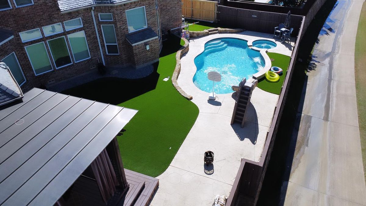 Artificial Turf for R&R Innovations Contracting  in Dallas, TX