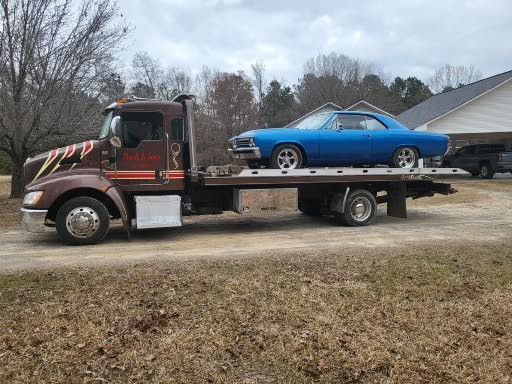 Towing for Mark & Sons Towing in El Dorado, AR