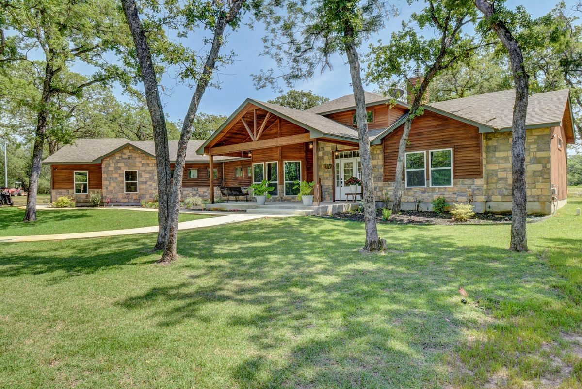 Custom Home Building for Barron Homes in Bastrop County, TX