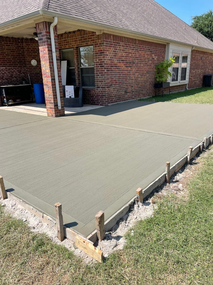 Patios for BigTex Concrete Construction in Houston, TX