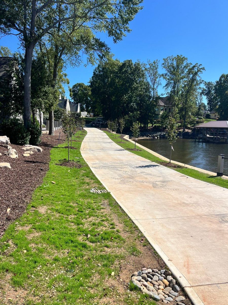 Driveways and Gravel for Piedmont Lawn and Landscaping in Lexington, NC