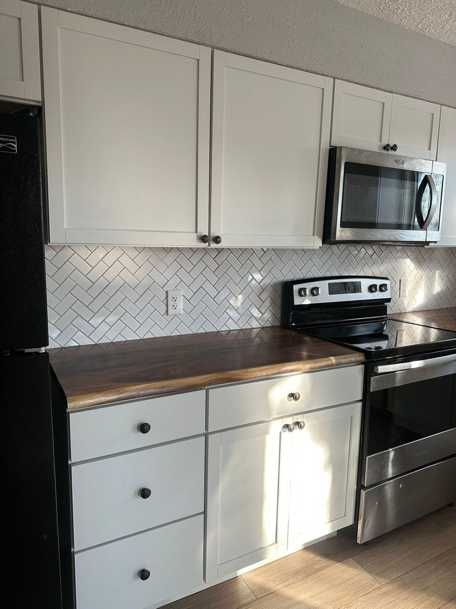 Deep Cleaning for 2 Girls & A Towel in Springfield, MO