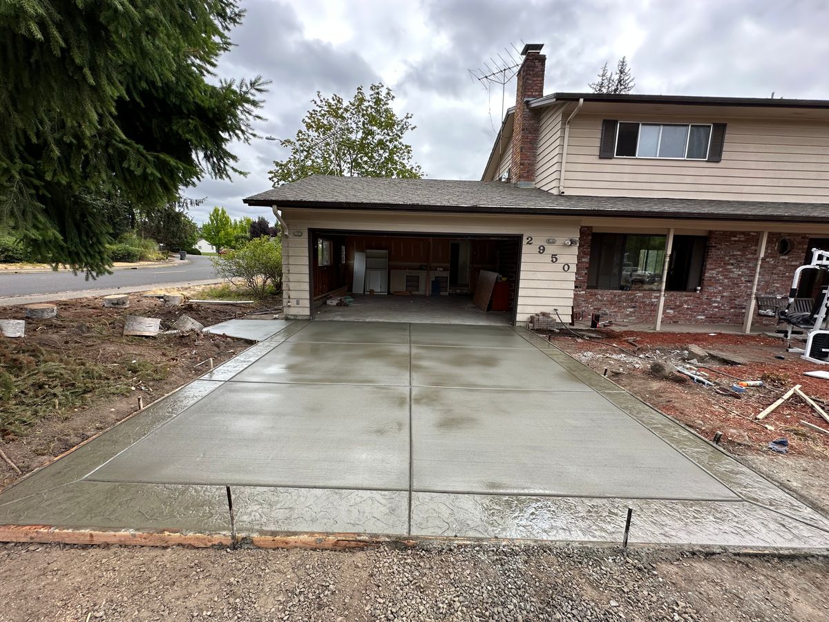 Concrete Driveway Installation for Olmedo Bros Concrete LLC in McMinnville, OR