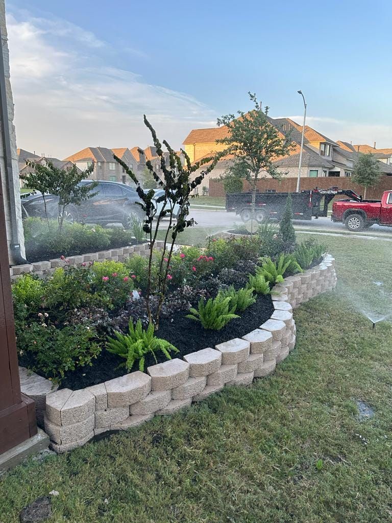 Mulch Installation for Right Choice Landscaping LLC in Houston, TX