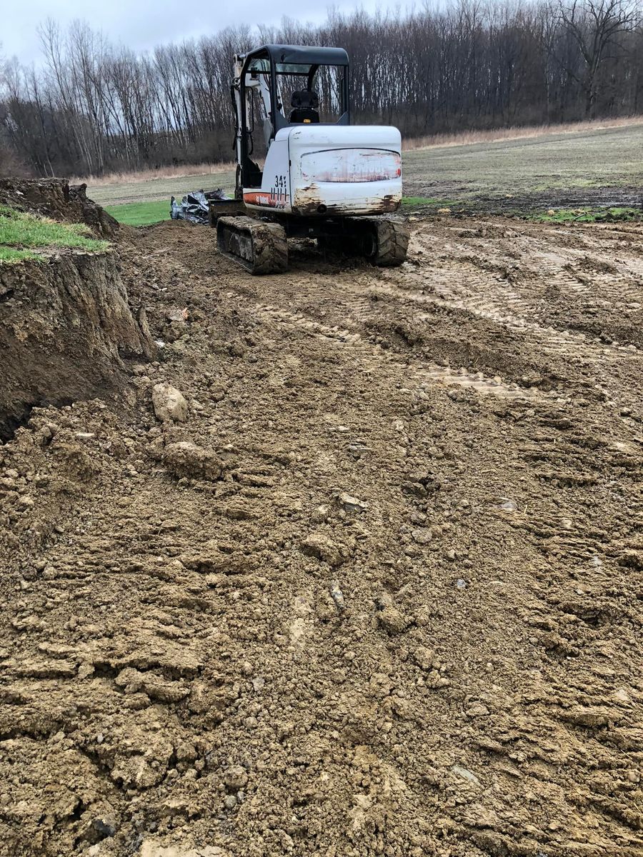 Site Preparation for Mike Wilcoxson Excavating & Well Drilling in Pierceton,  IN