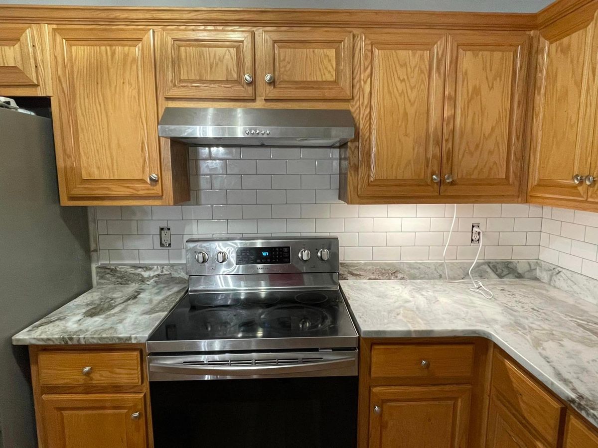 Kitchen Counter Tiling for McCollum Tile in Hartwell, GA