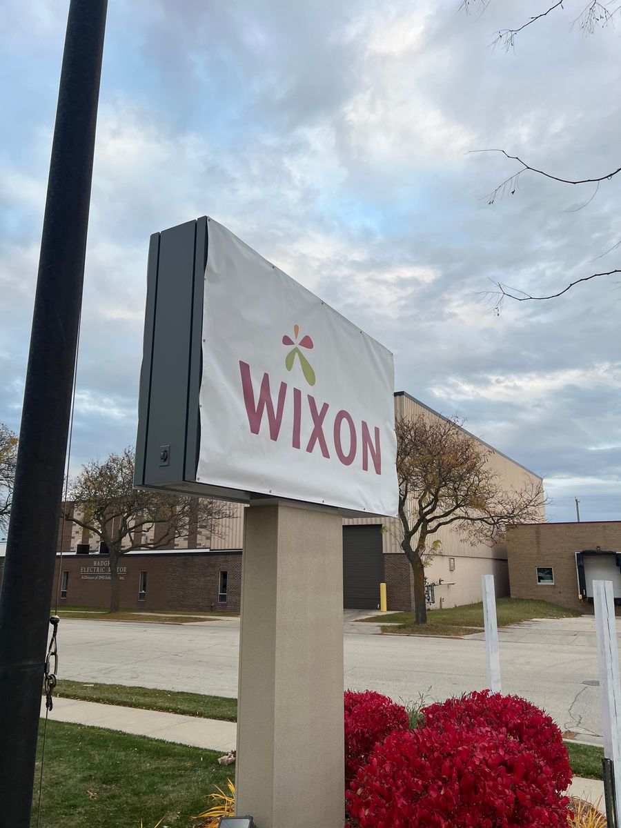 Store Front Signs for MTZ Signs in Janseville, WI