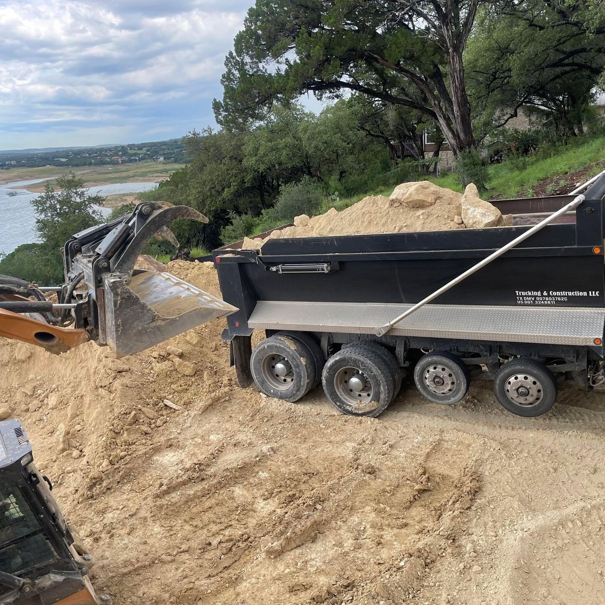 Landscaping for Salgado Trucking & Construction LLC in Austin, TX