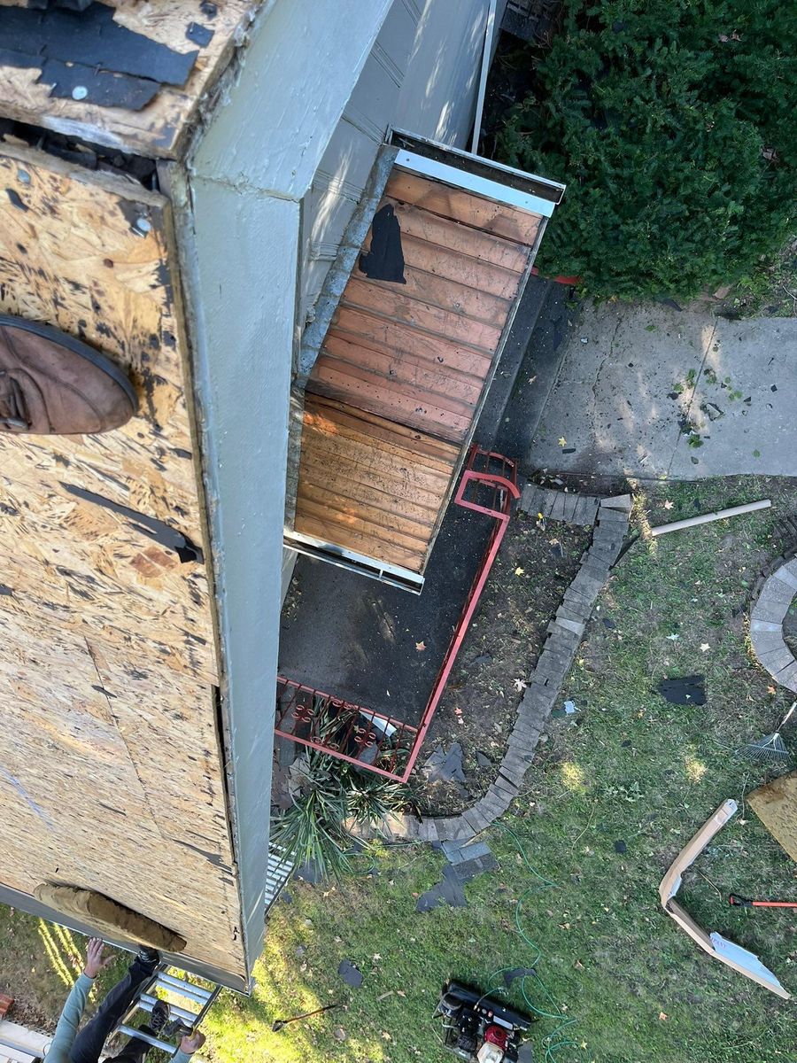 Roofing Repairs for Full Roof Replacement and Repairs & Seamless Guttering in Saint Joseph, MO