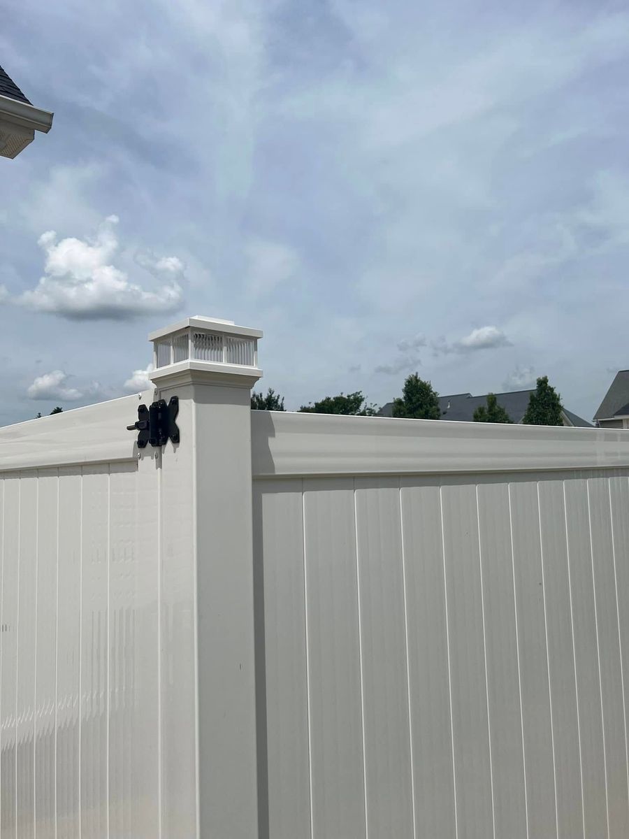 Fence Installation for TG Fencing LLC in Farmville, NC