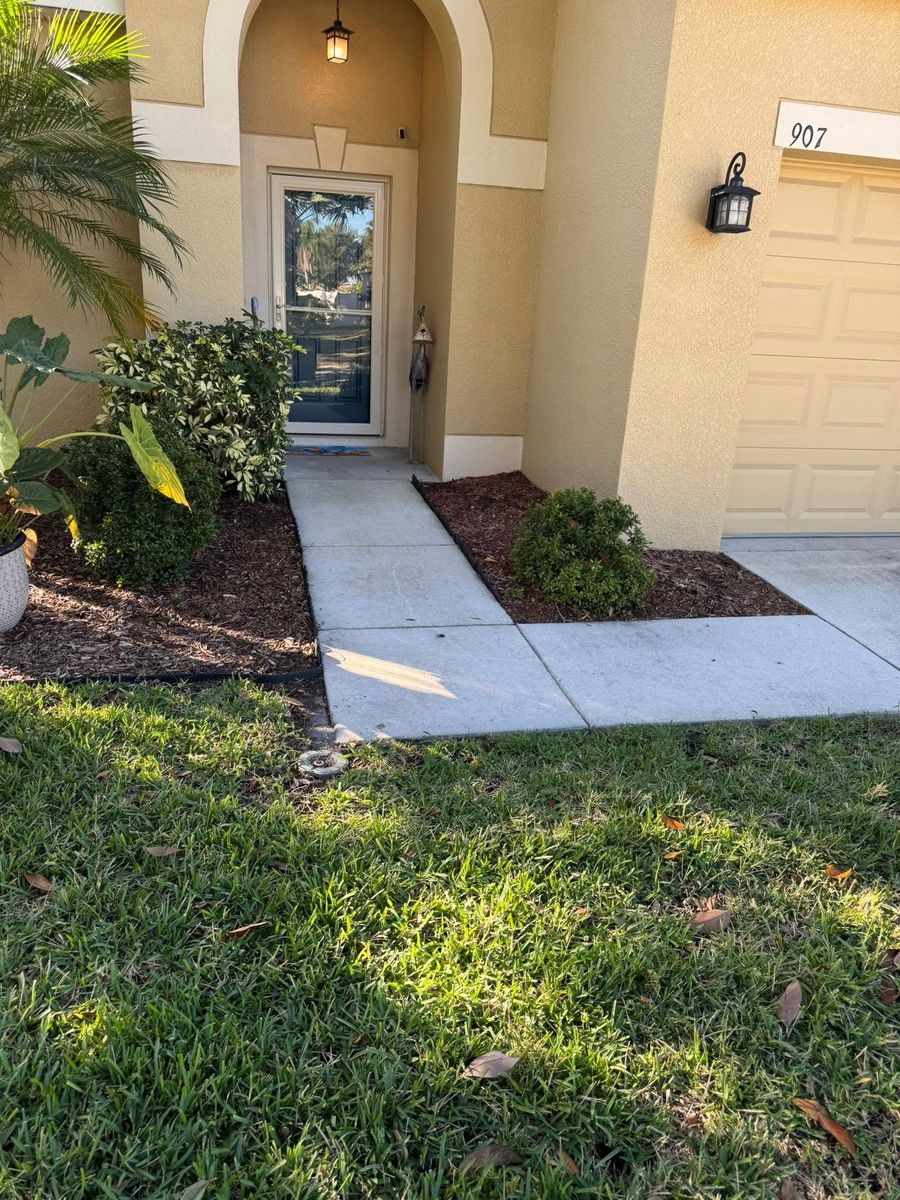 Land Grading for Shoreside Property Services in Apollo Beach, FL