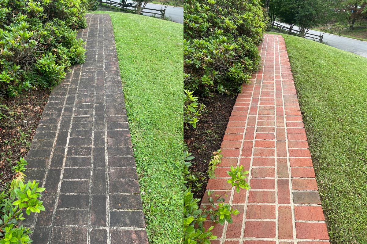 Concrete & Paver Cleaning for Roanokes #1 Choice for Premium Pressure Washing in Roanoke, VA