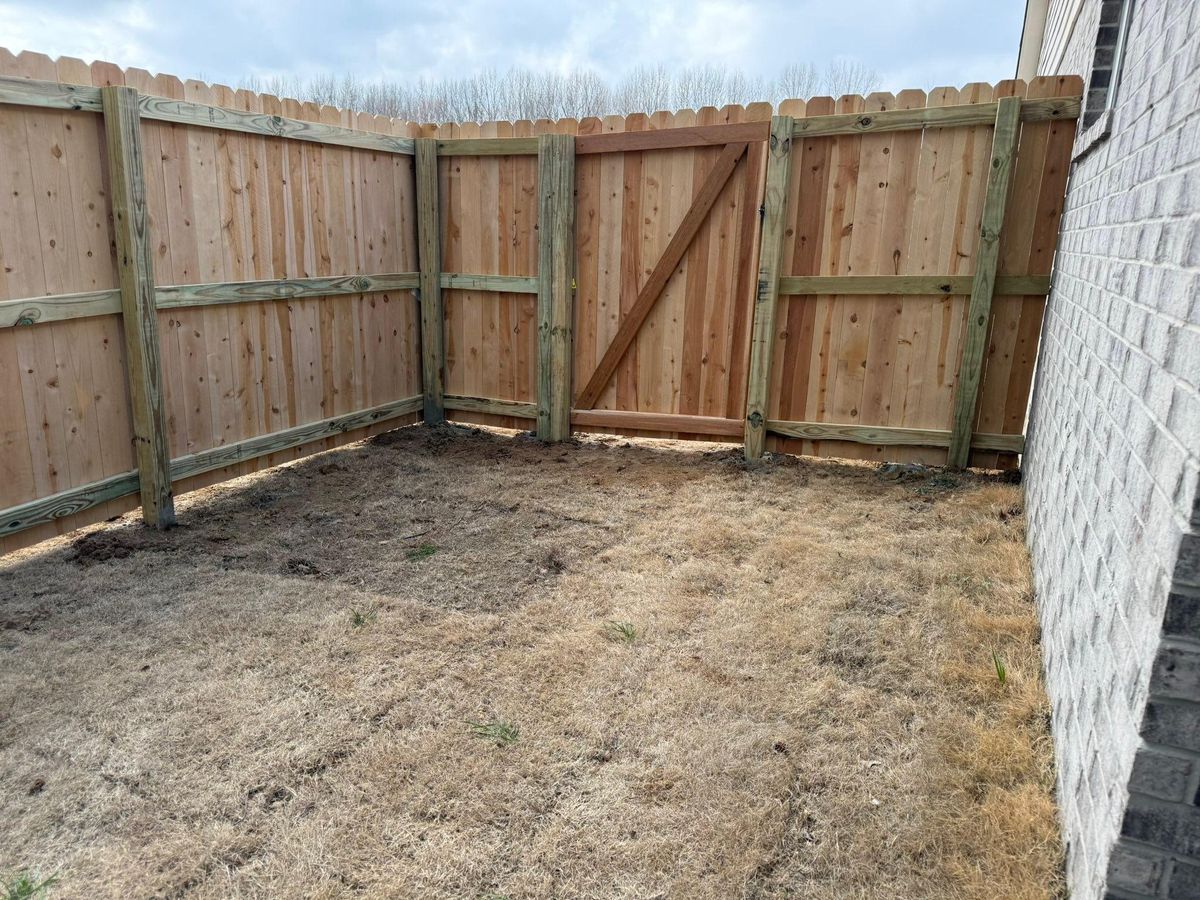 Fence Installation for Manning Fence, LLC in Hernando, MS