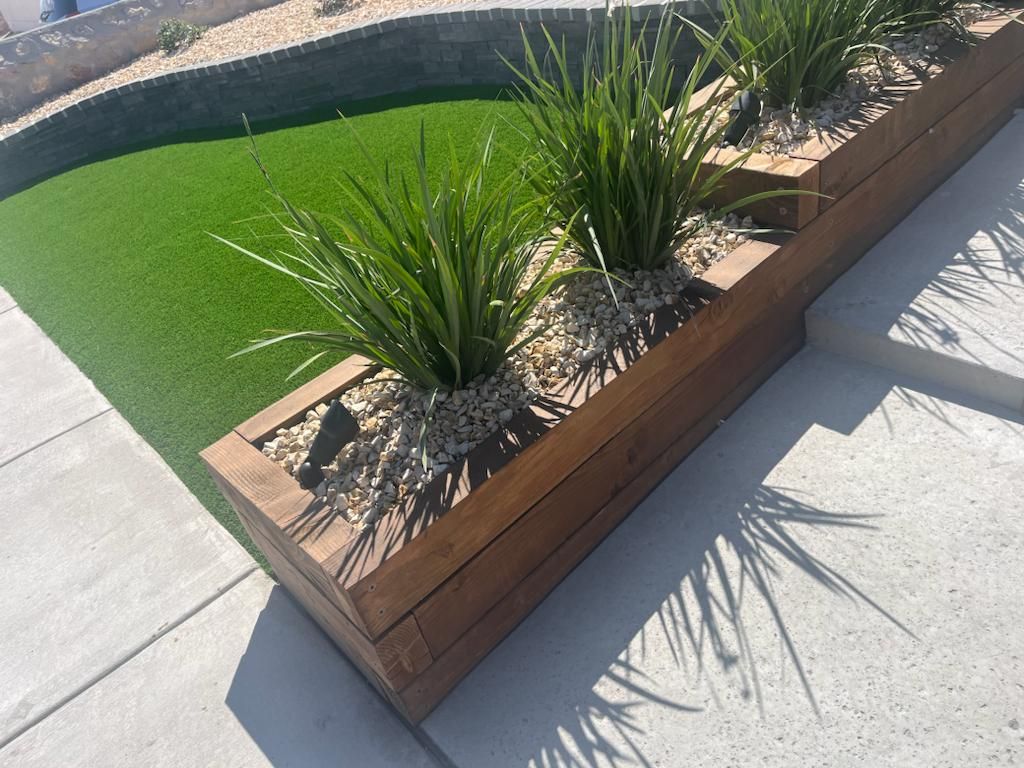Planters & Flower beds for Inova Hardscape in El Paso, TX