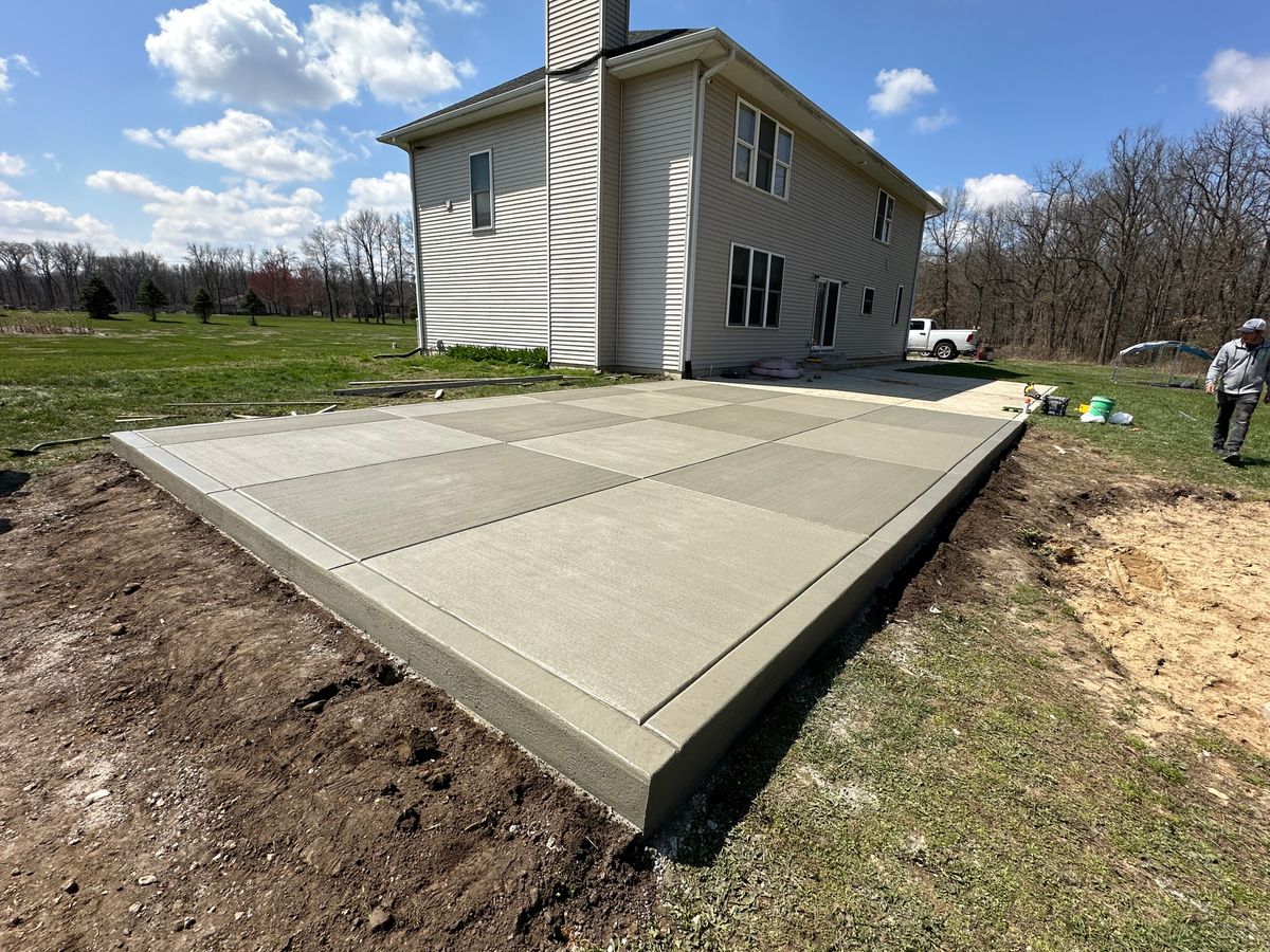 Concrete Slab Construction for Fuentes Concrete Construction in Hammond, IN
