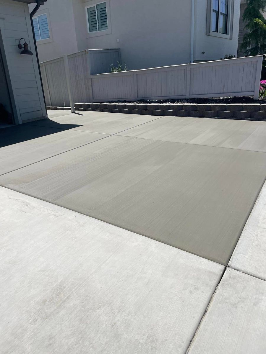 Сoncrete Installation for Hifo Construction in Spanish Fork, UT