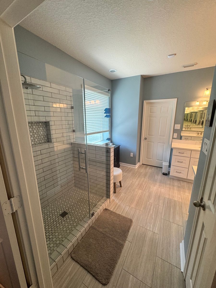 Bathroom Remodeling for Alpha Contracting Services in Katy, TX