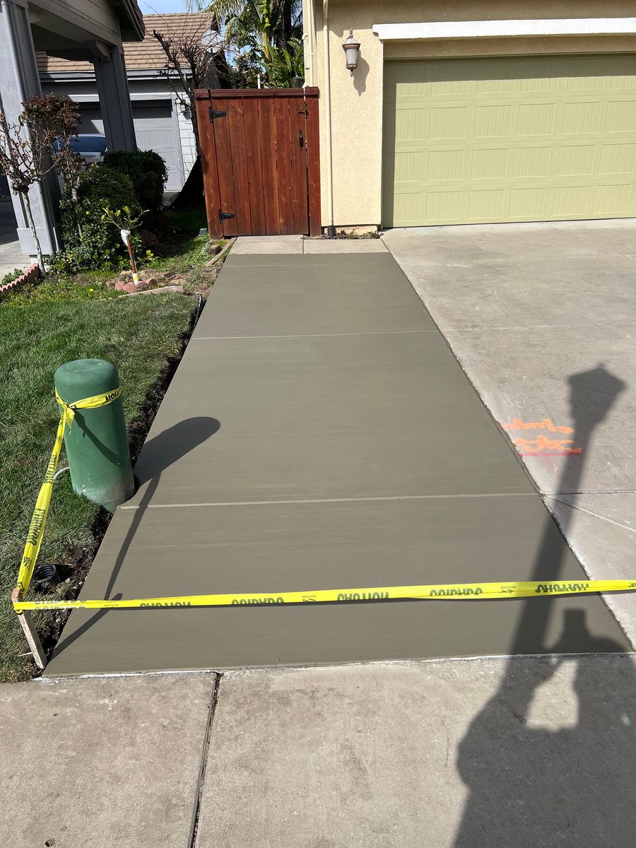 Concrete Driveways for PREMIER CONCRETE CREATIONS in Stockton, CA