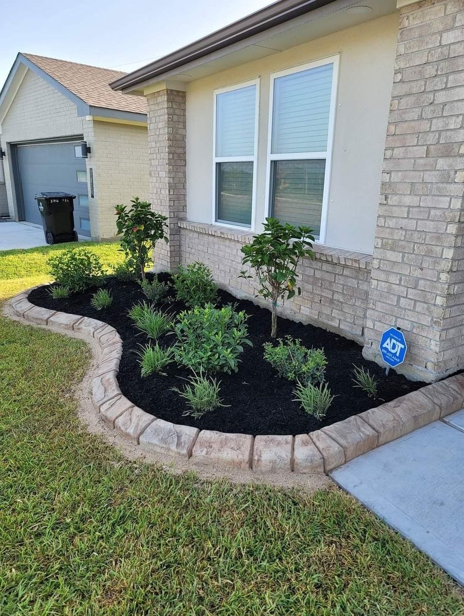 Landscaping for Texas Curb N Borders in Houston, TX