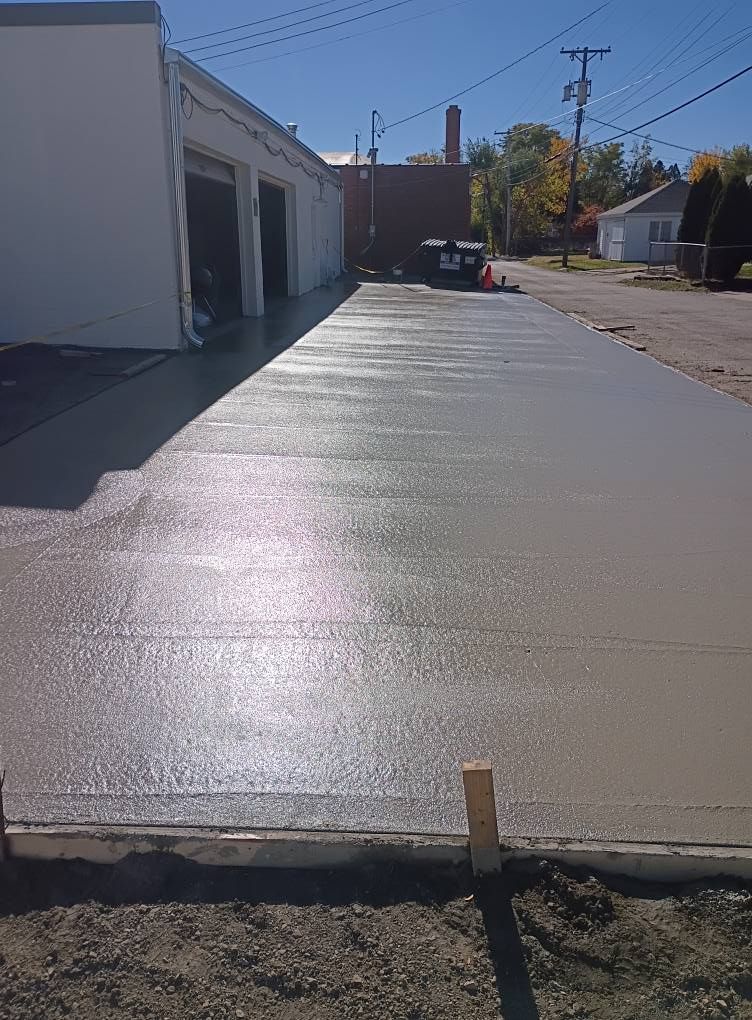 Foundation Laying for Quality Concrete & Landscaping in Rockford, IL