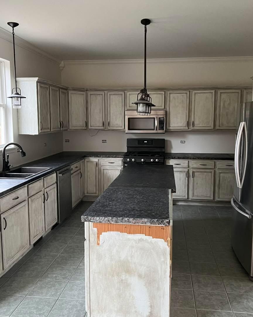 Kitchen and Cabinet Refinishing for Ekwood Finishes in St. Charles, IL