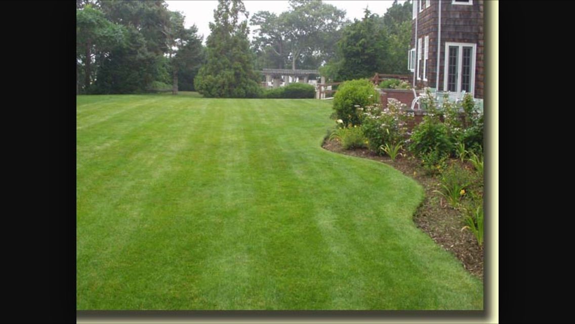Lawn Care for Mtn. View Lawn & Landscapes in Chattanooga, TN