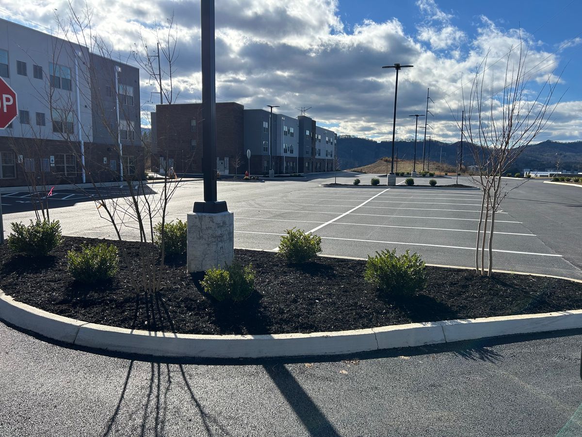 Other Lawn Services for Jeremiah's Lawncare in Gatlinburg, TN