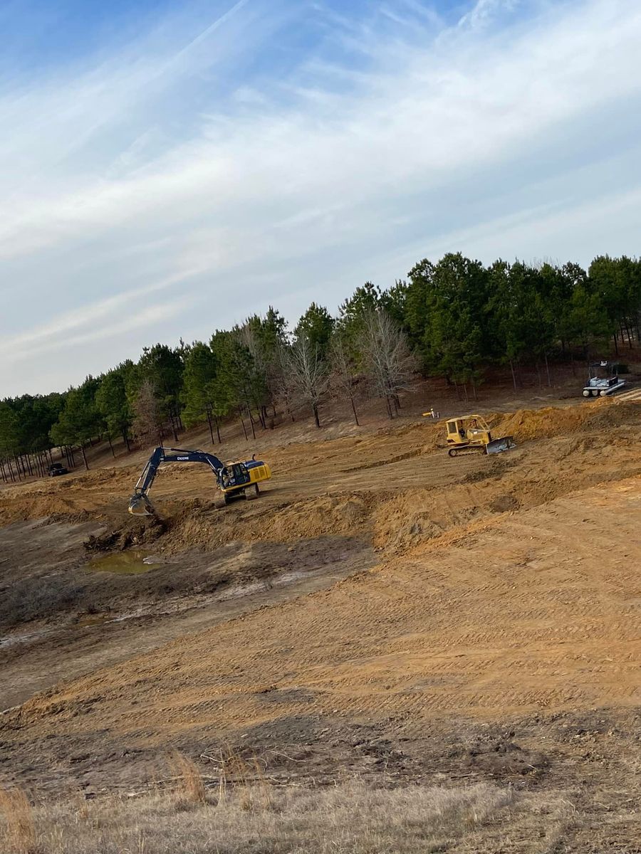 Excavation for Gard Construction LLC in Longview, TX