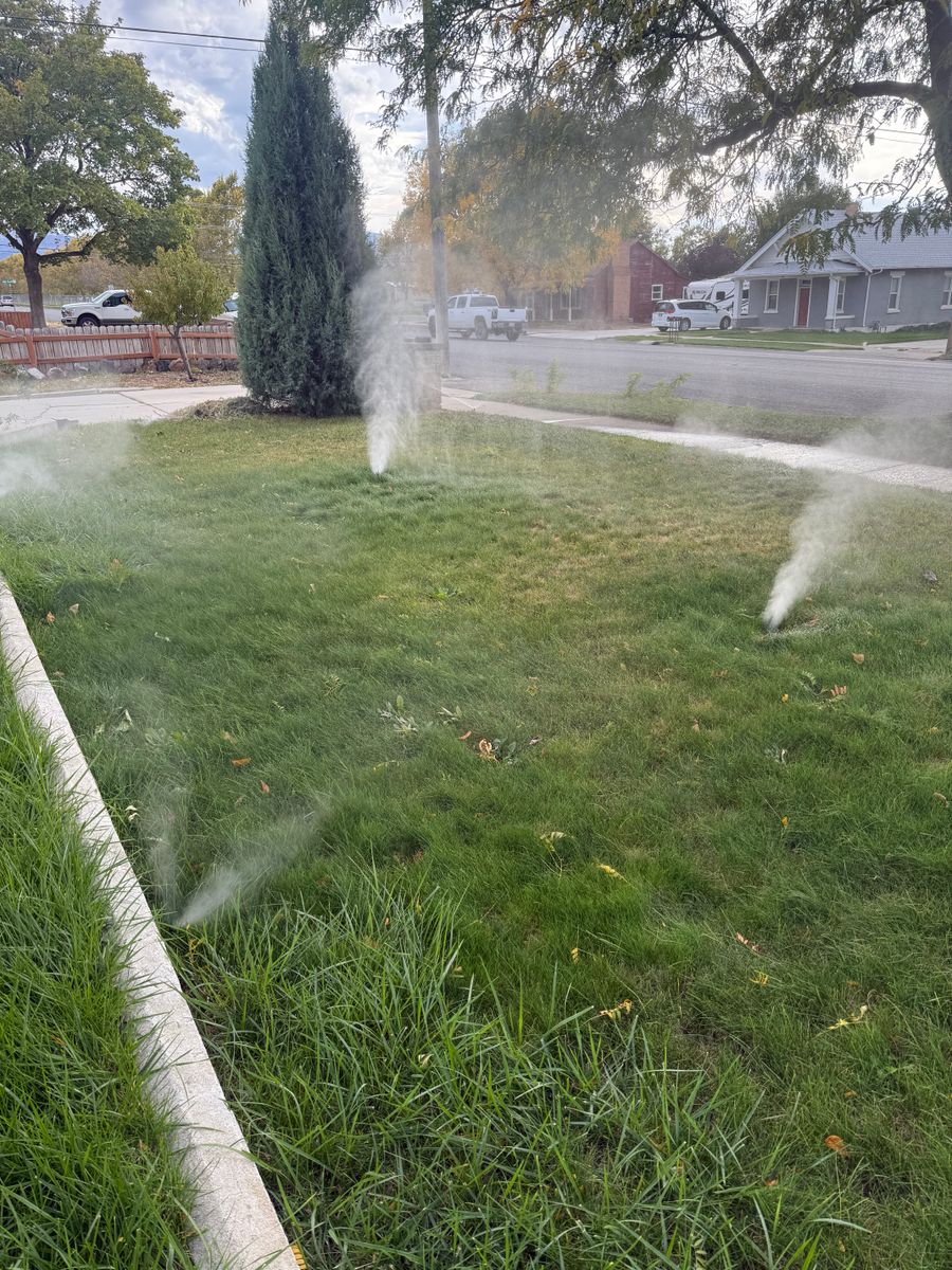 Mowing for Platinum Lawn Service in Santaquin, UT