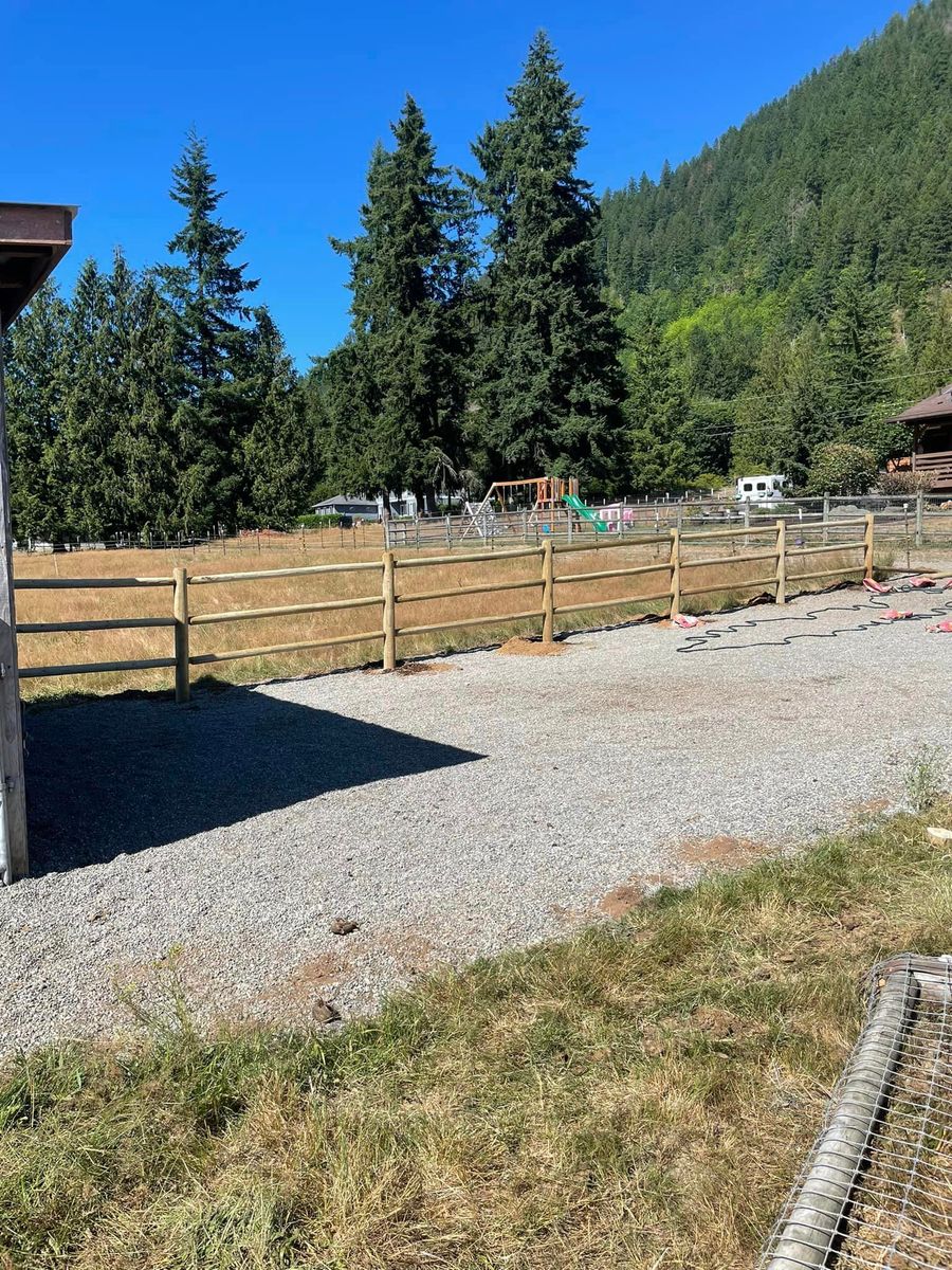 Fencing for Oats Equestrian Fencing LLC in Arlington, WA