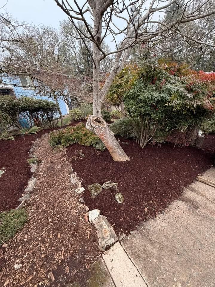Lawn & Landscape Maintenance for Handy Hands Landscape in Corvallis, OR