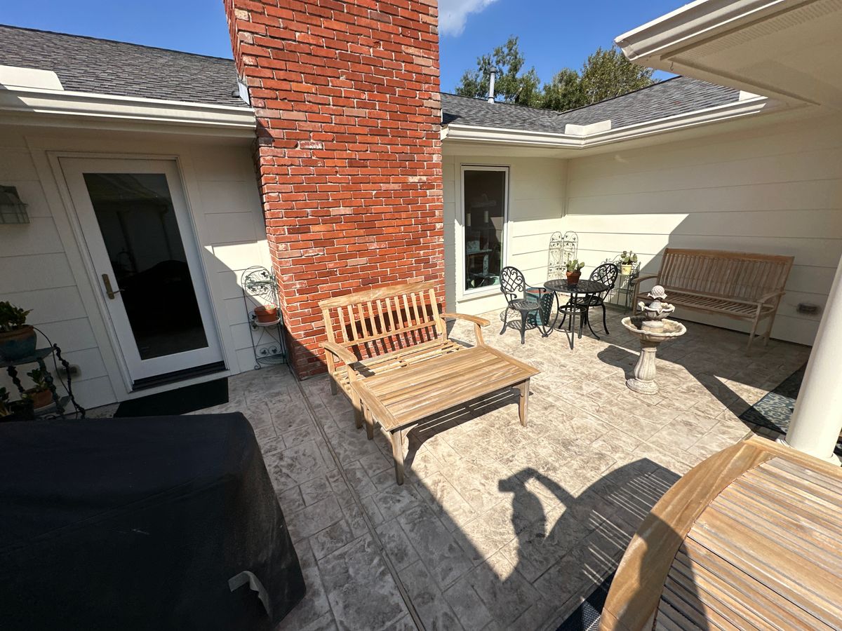 Patio & Pool Deck Cleaning for Power Pressure Wash in Houston, TX
