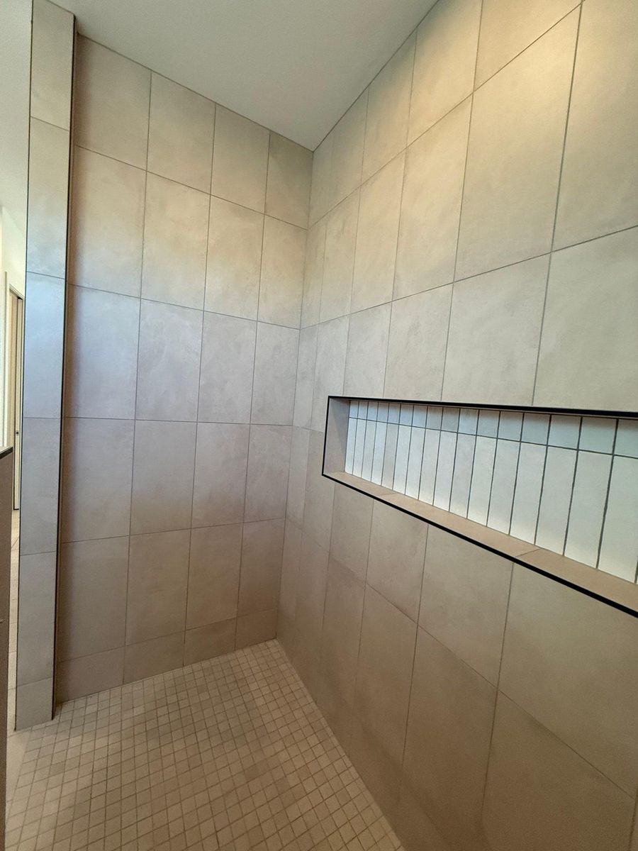 Shower Tiling for C&N Flooring Solutions LLC in Chino Valley, AZ