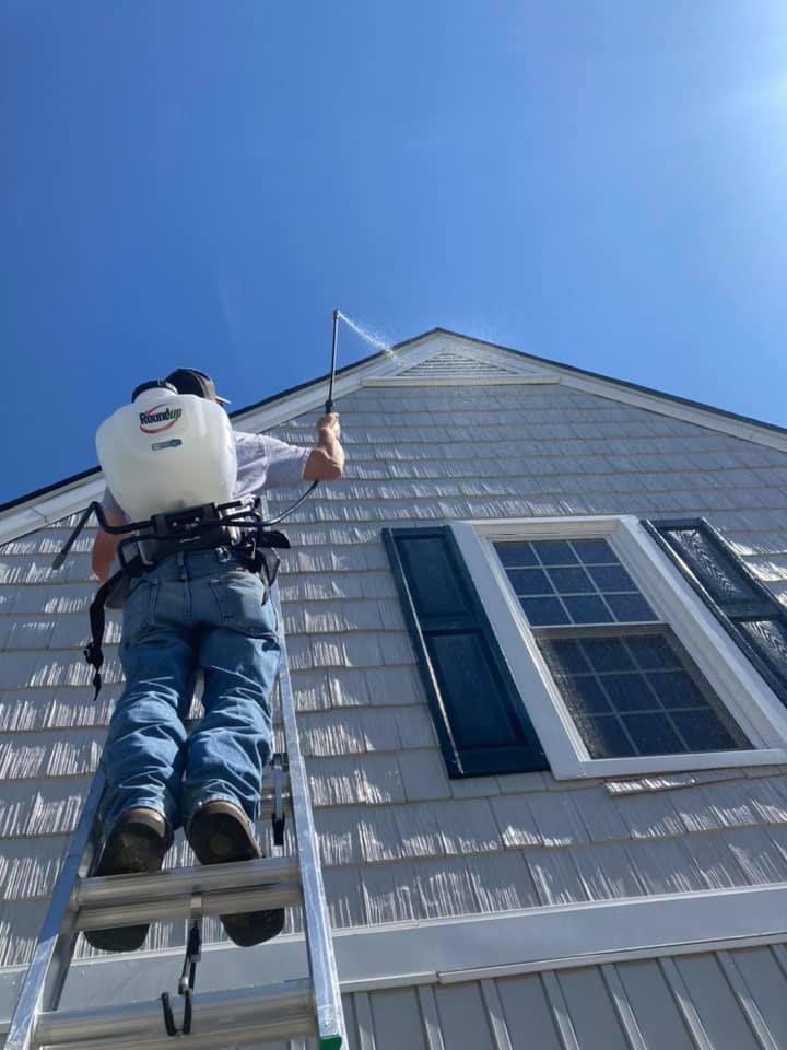 Power Washing for Baucom Home Repair Services, LLC in Spring Hope, NC